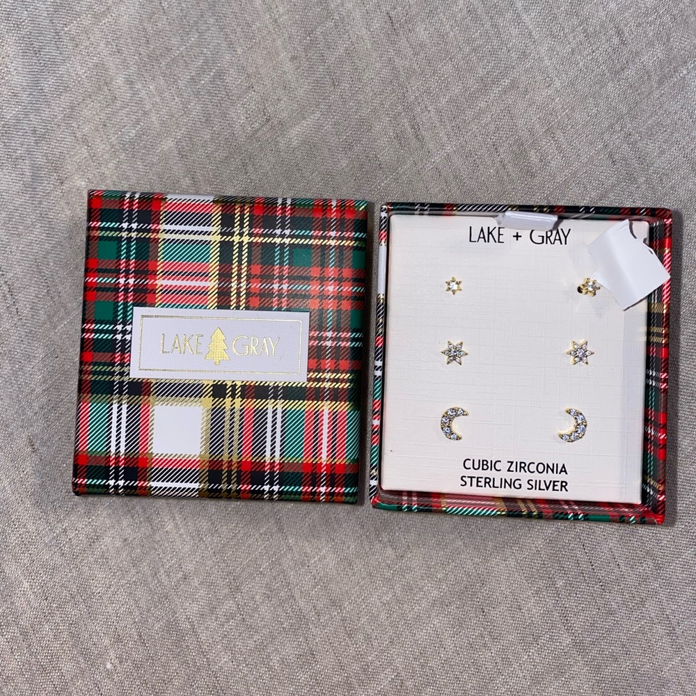 Dainty gold moon & stars earrings set
